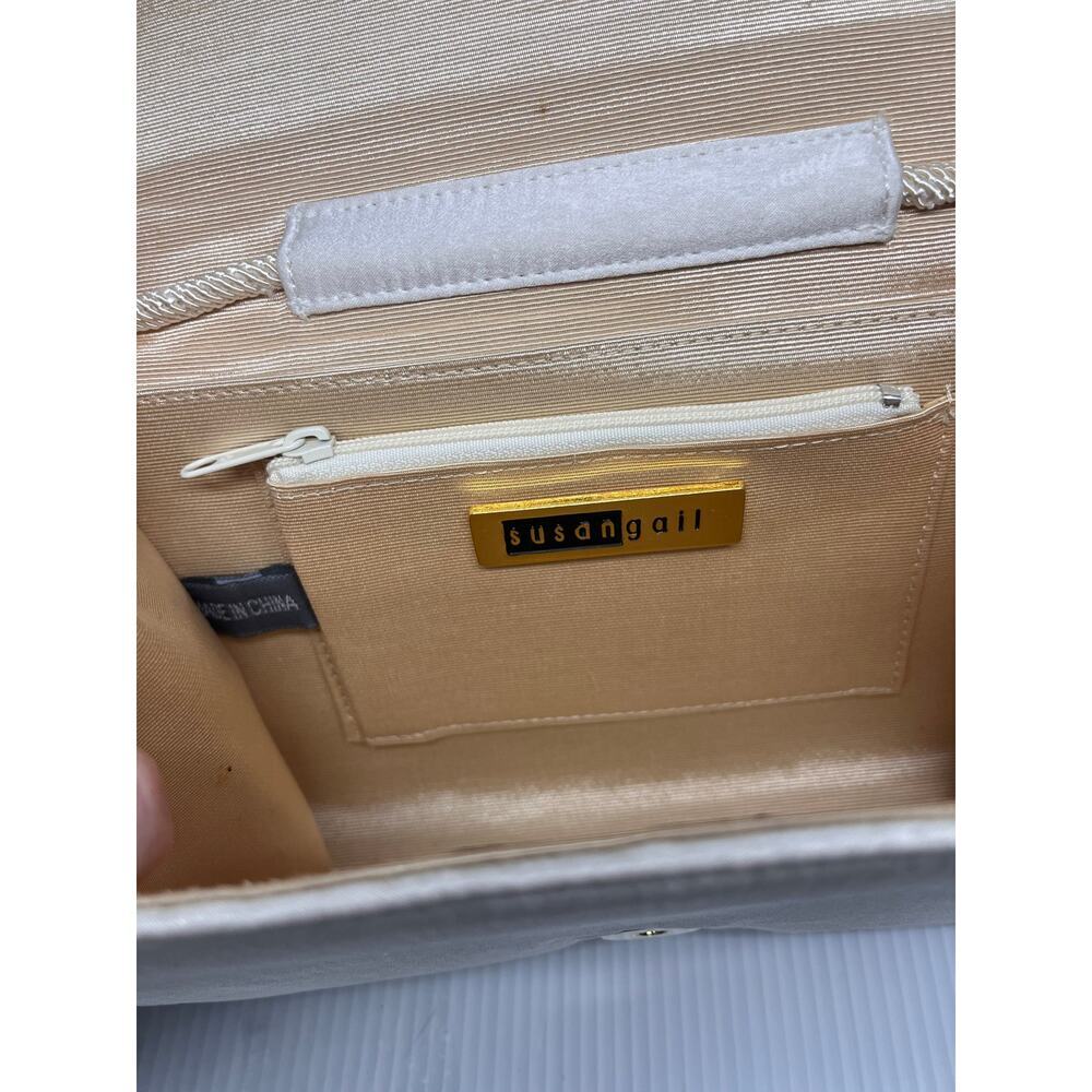 Vintage Silvery White Susan Gail Evening Bag - Picture 6 of 8